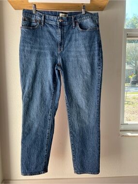 Madewell denim jeans in medium blue with contrast stitching